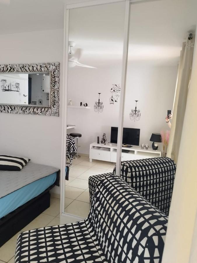 El Sol Chipeque, Los Cristianos Estudio Екстериор снимка