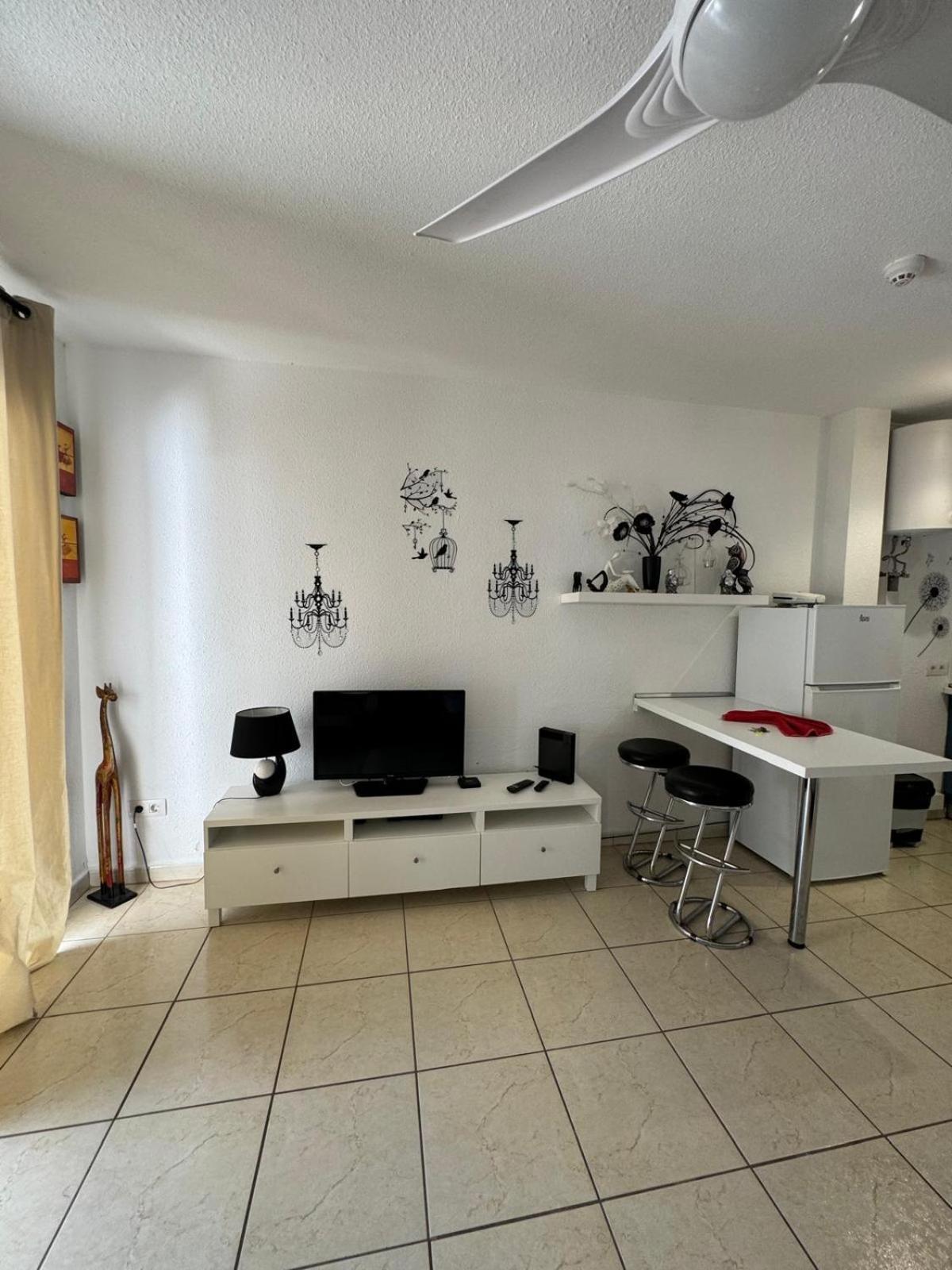 El Sol Chipeque, Los Cristianos Estudio Екстериор снимка